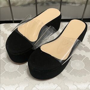 NWOT Black Platform Slide Sandals Size 7